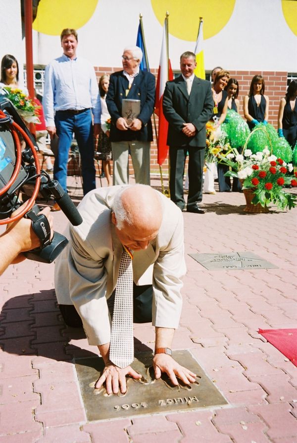 images-stories-Sylwetki-18 - CZESNIKOW2-600x895